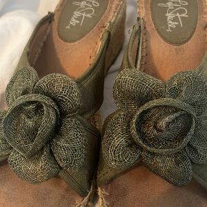 Life Stride pre loved wedge sandals